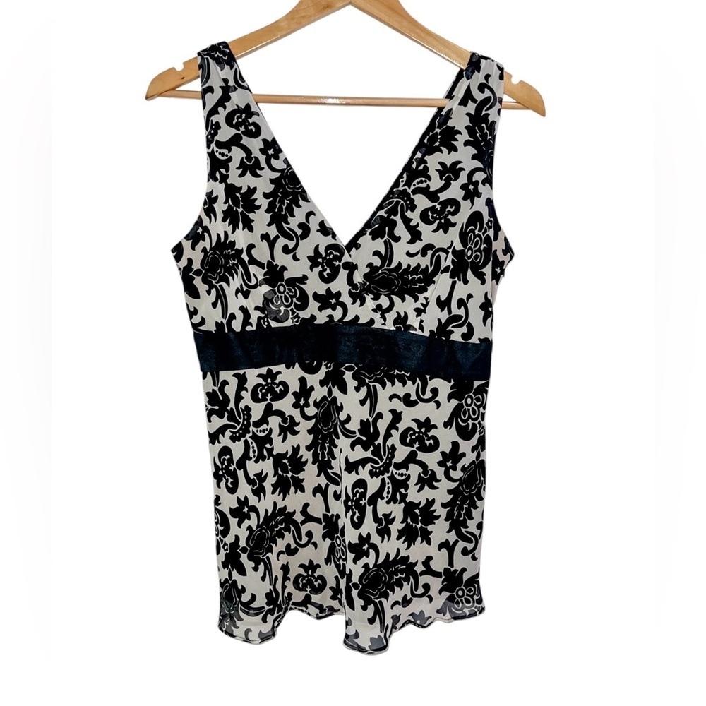 INC International Concepts Silk Floral Tank Top Black & White - Picture 2 of 3